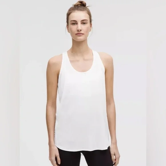 NWT Lululemon Essential Pleated Tank - Picture 2 of 4